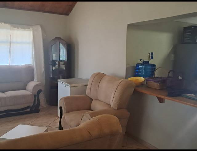 5 BEDROOM HOUSE FOR SALE IN BRITS CENTRAL